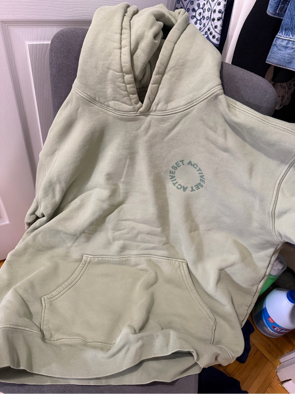 SET Active Light Green Hoodie Oversized Small